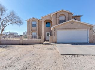 2126 Raven Ln SW, Albuquerque, NM 87105