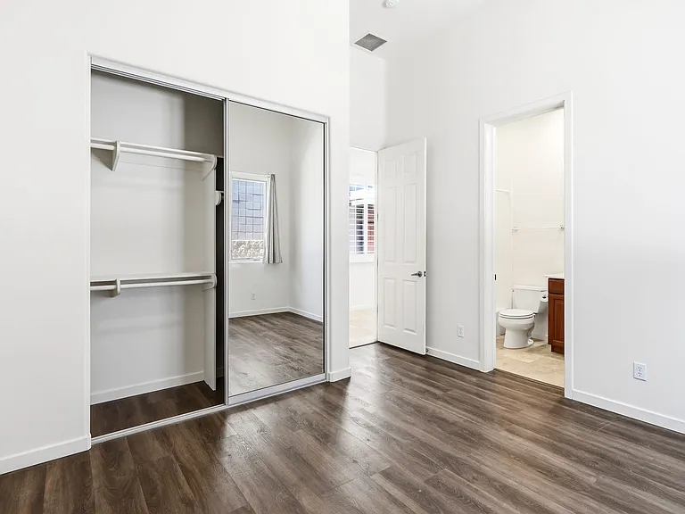12391 N 145th Way — Photo 46