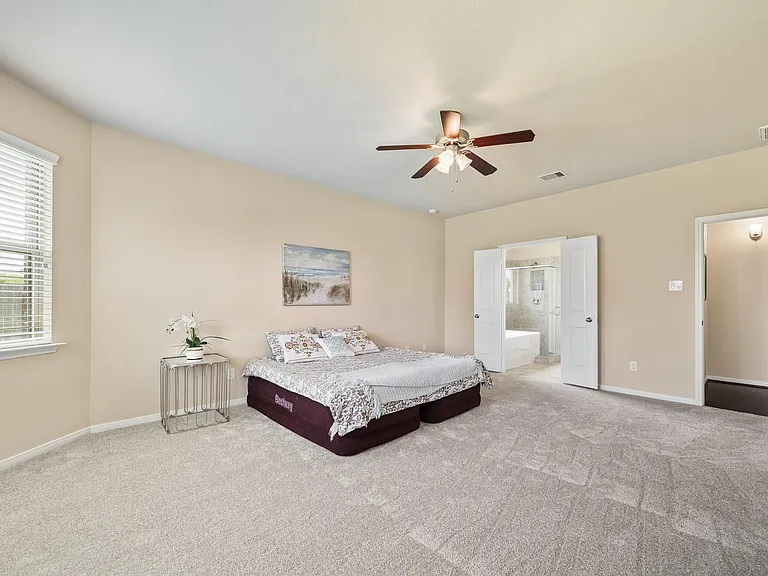 13935 Carncross Ct — Photo 16
