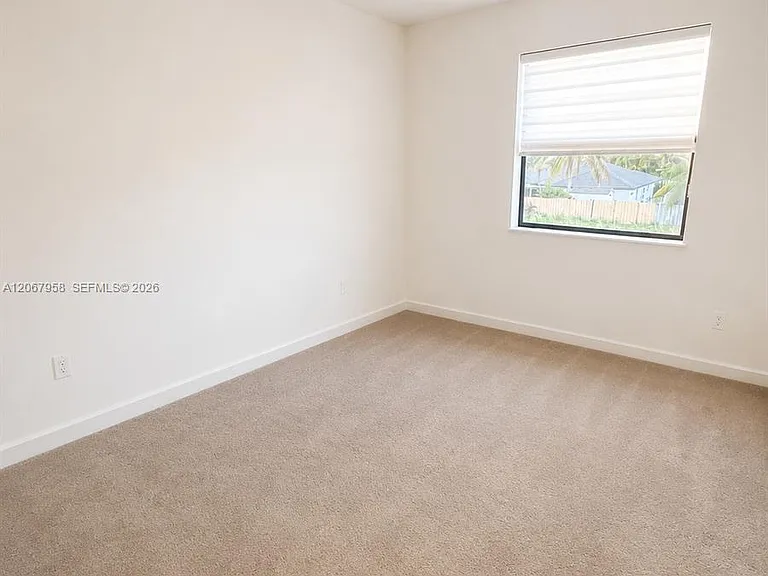 18120 SW 148th Rd — Photo 12
