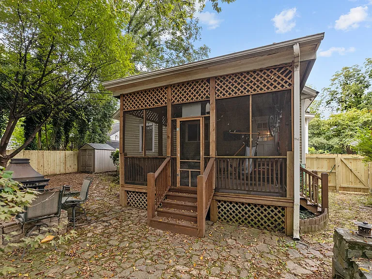 1415 Hamorton Pl — Photo 28