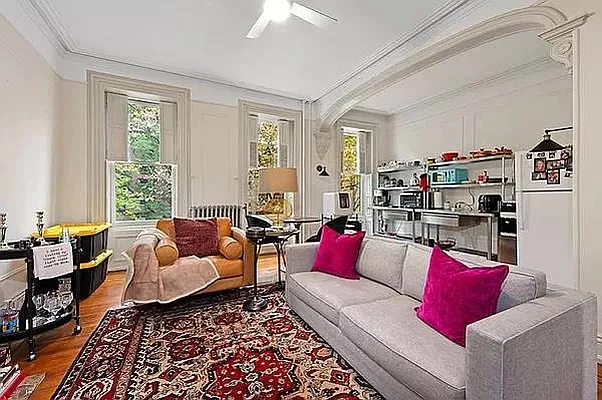 Rented by Compass | media 17