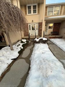 5224 Breeze Hill Pl #96, Troy, MI, 48098