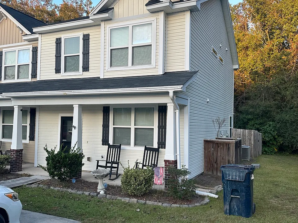 9145 Parlor Dr