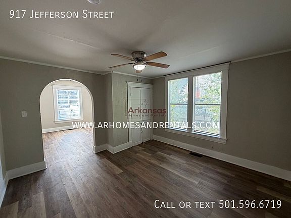 2nd image of 917 Jefferson St