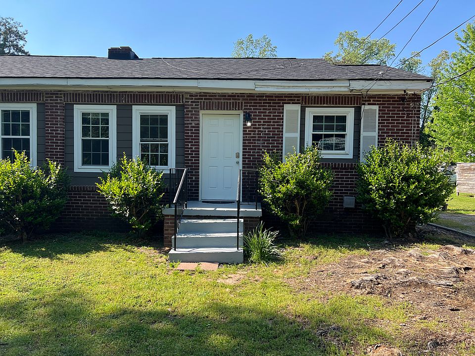 1st image of 106 Dukeland Dr #106