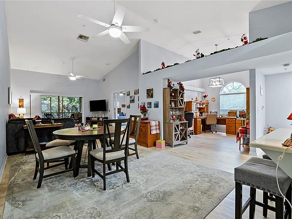 3rd image of 25730 Lake Amelia Way Unit 204