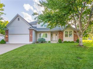 3118 Gateway Dr, Independence, MO 64057