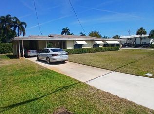881 SE 2nd Ct, Deerfield Beach, FL 33441