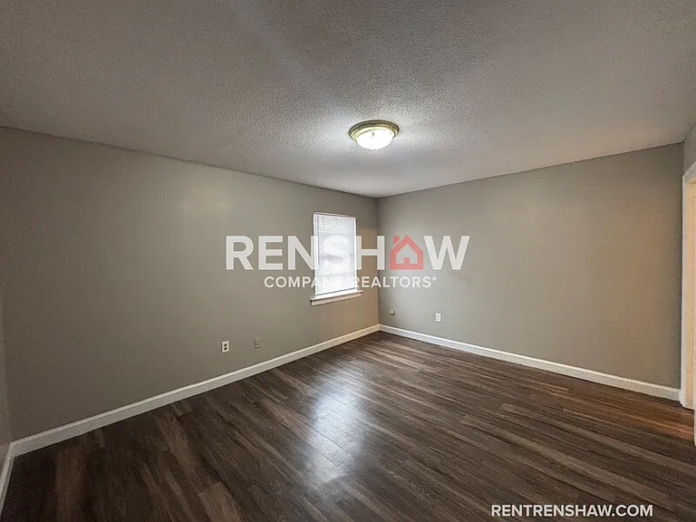 3212 Thirteen Colony Mall #4B — Photo 7