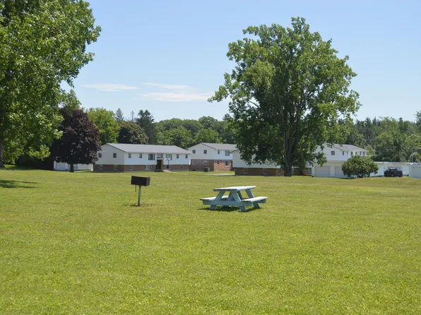 21639 Heather Acres Dr #8E, Watertown, NY 13601