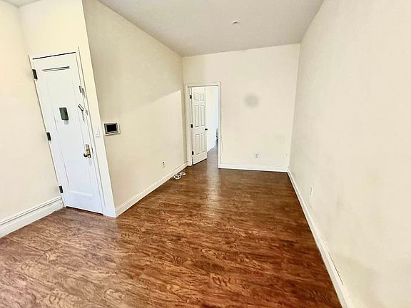 4th image of 21-68 41st St #1L