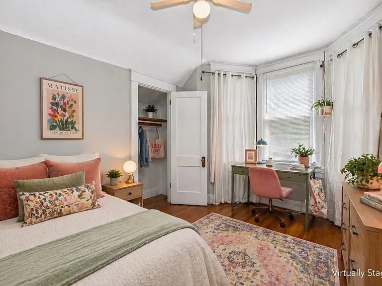 635 Straight St #635S — Photo 14