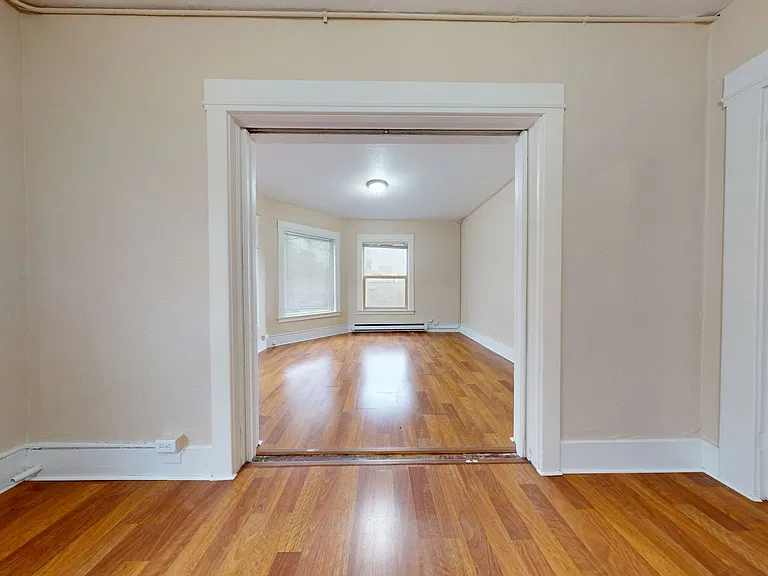 Roycroft Apartments — Photo 38