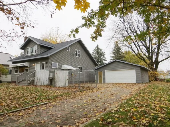 202 Jackson Street, Thorp, WI 54771