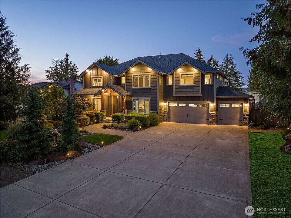 1st image of 2015 186th Avenue E