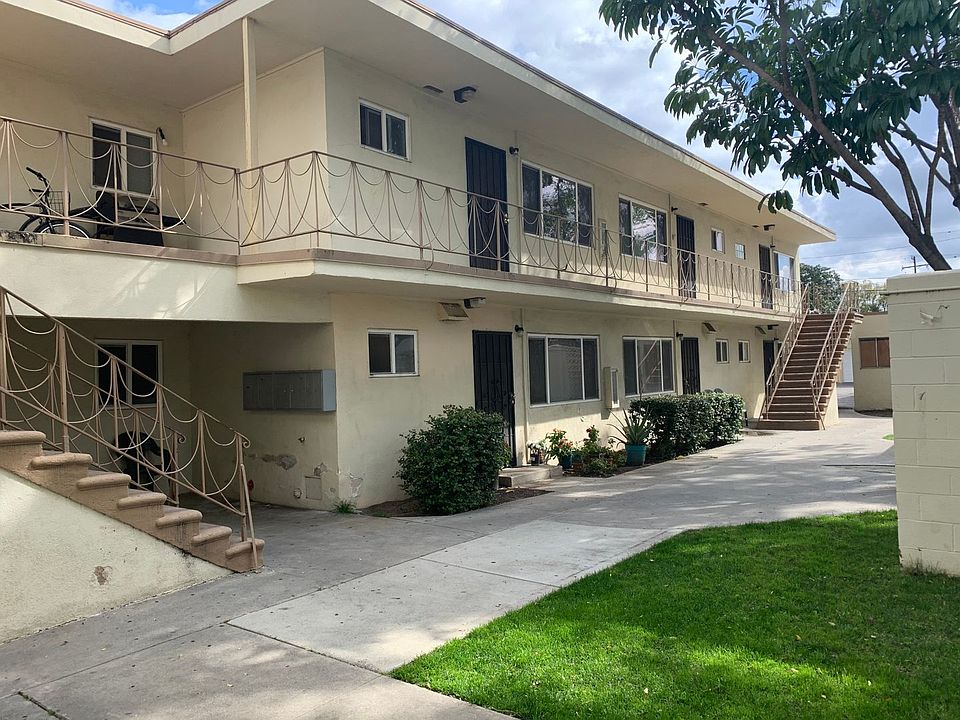 1st image of 924 S Arden Pl #8