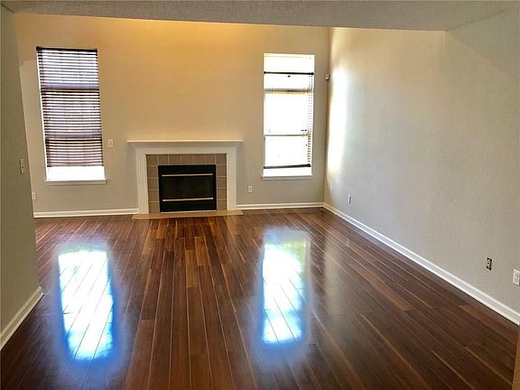 4th image of 7715 Vincent Ct