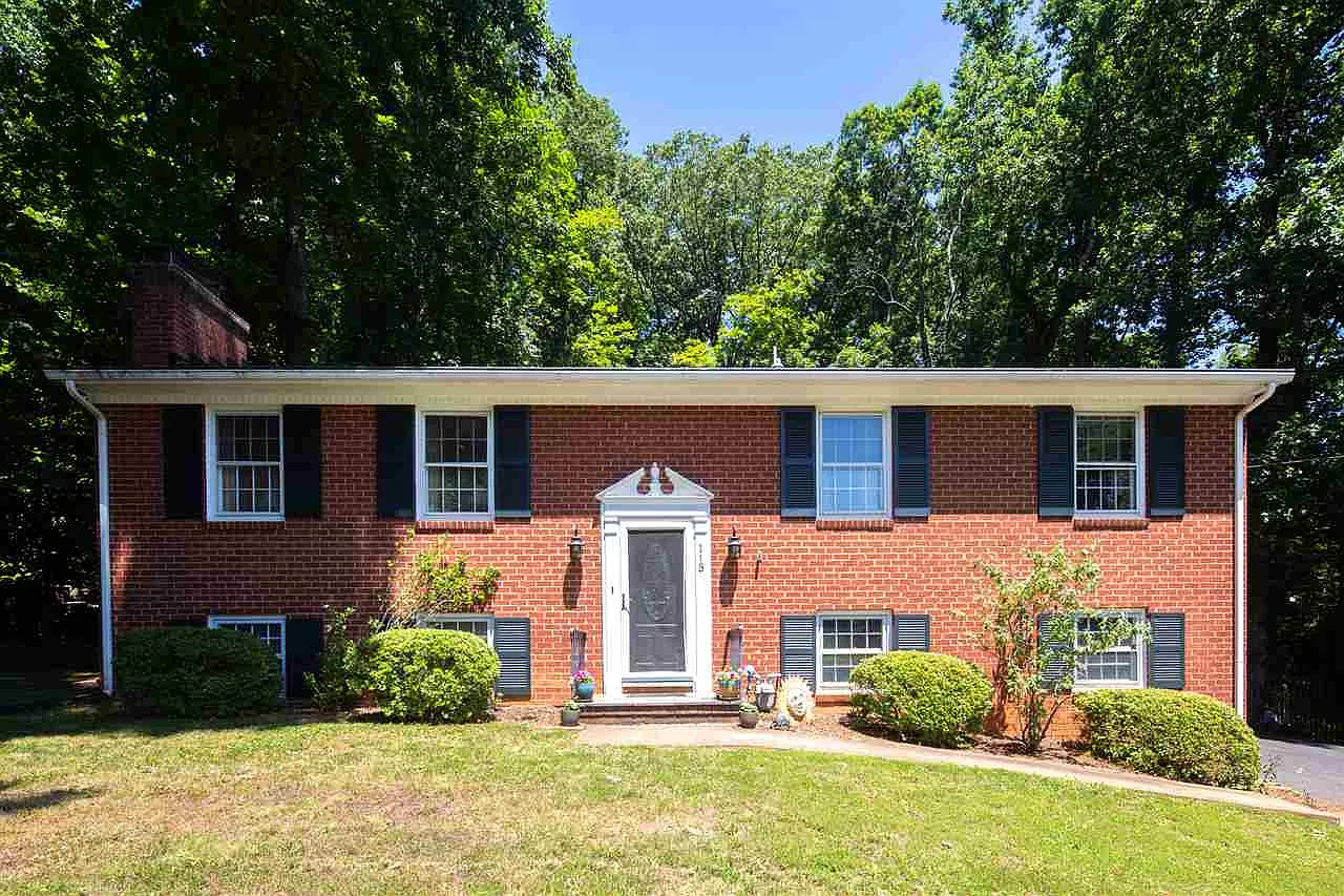 115 Denice Ln photo 1