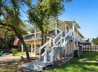 2314 Candlelight Dr, Canyon Lake, TX 78133