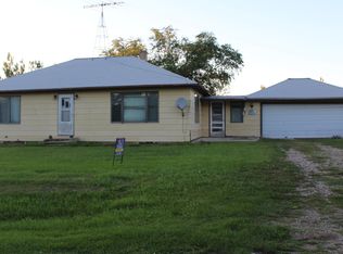 301 E 4th Ave, Roscoe, SD 57471
