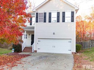 8100 Stone Bridge Ct, Wake Forest, NC 27587