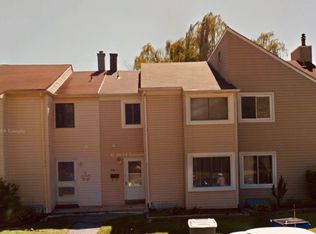 14 Coachlight Ct, New Castle, DE 19720