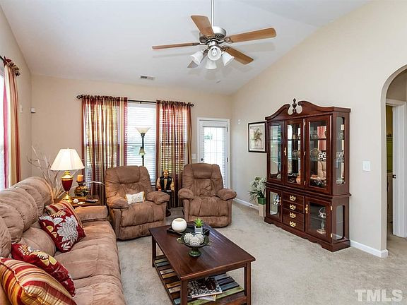 4th image of 6021 McDevon Dr