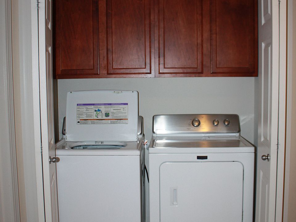 1st image of 789 N Augustus Ct