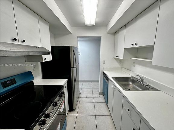4th image of 8275 SW 152nd Ave #D-211