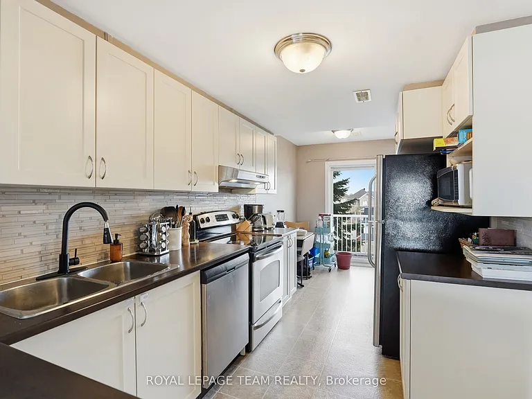 443 Chapman Mills Dr #B — Photo 7