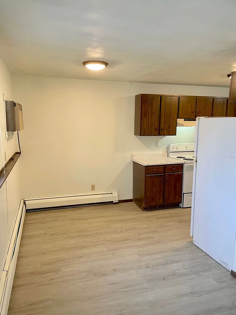 9 8th Avenue NW Kasson, MN — Photo 4