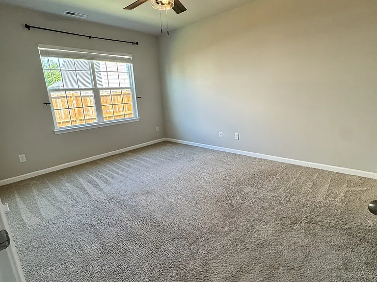 4518 Sandstone Dr — Photo 13