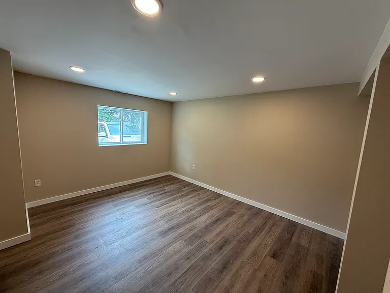 8083 Broadmoor Rd — Photo 5