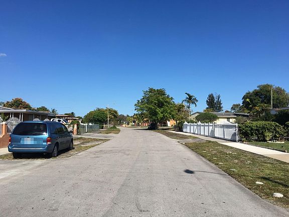 5th image of 4441 NW 172nd Dr