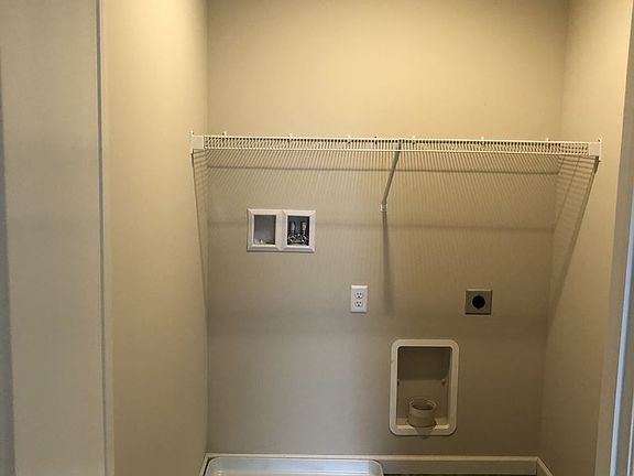 5th image of 236-238 Brimmer Ave #238