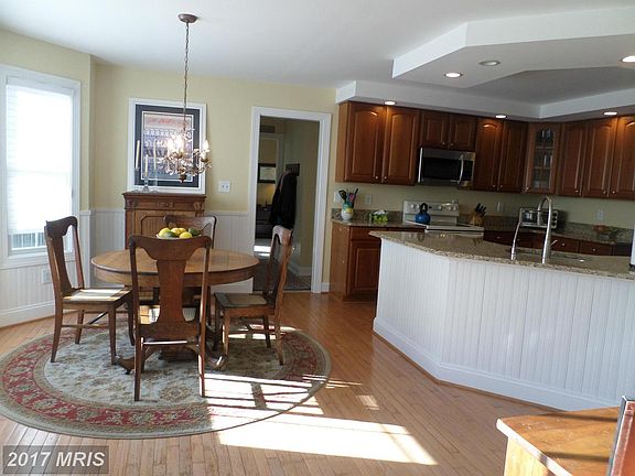 5th image of 375 Claiborne Fields Dr