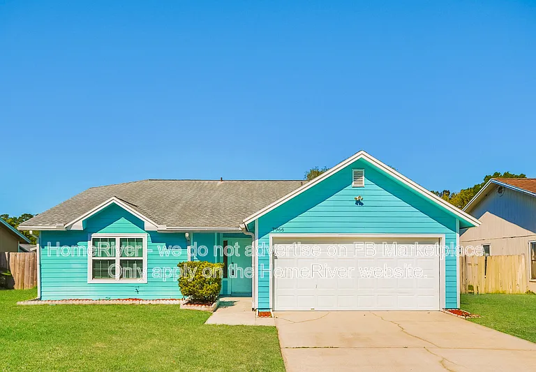 7966 Amandas Crossing Dr E — Photo 1