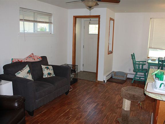 4th image of 1145 Hayes Ave