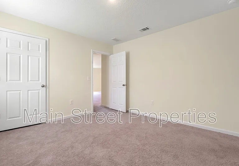 8724 Schooner Ln — Photo 14