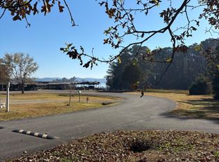 30 & 31 Wooduck Ln, Guntersville, AL 35976