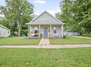 109 S Willow St, Toluca, IL 61369