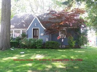 11 Saint Ann Pl, Rochelle Park, NJ 07662