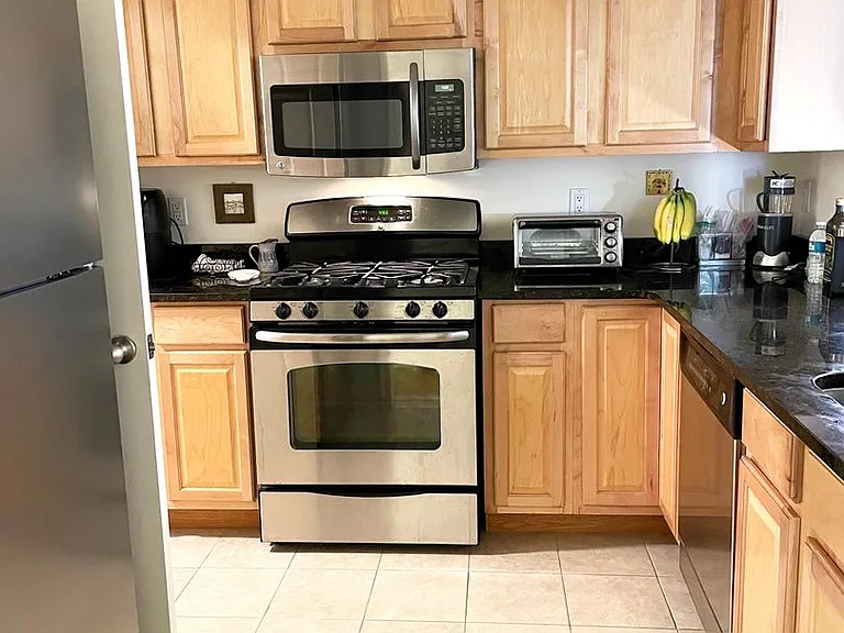 1002-1214 Fieldstone Ter — Photo 16