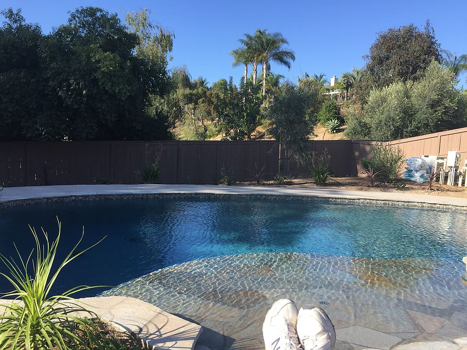 2nd image of 619 Lanai Ct
