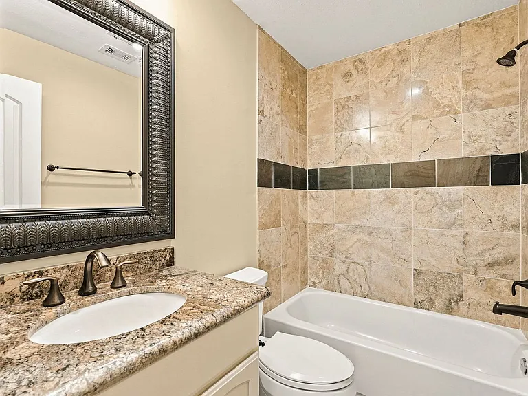 1714 Ovid St #A — Photo 26