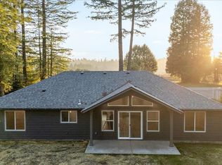 130 Skookum Ln, Crescent City, CA 95531
