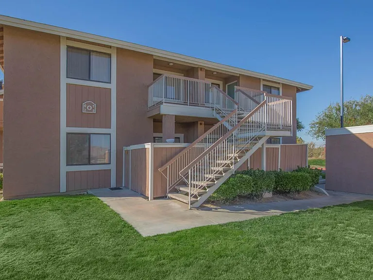 SummerRidge Apartments — Photo 4