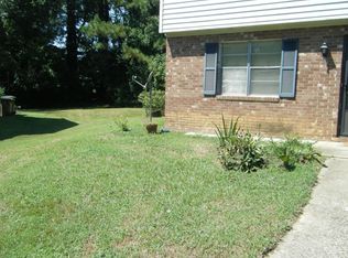 100 Rainbow Ct, Cary, NC 27511