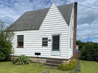 204 Willow St, Johnsonburg, PA 15845